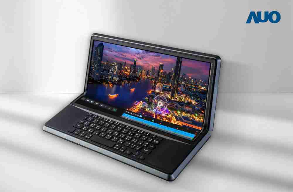 z6尊龙14.6吋Micro LED折迭显示屏幕，，搭配半径4mm的弯折绞炼，，，以及高画素、、、高亮度、、、高对比度的显示技术特点，，，即便在大视角下仍保有绝佳色相与亮度